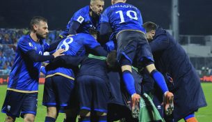 Kosova vazhdon ngritjen në FIFA
