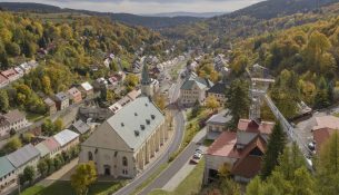 Qyteti çek që shpiku dollarin