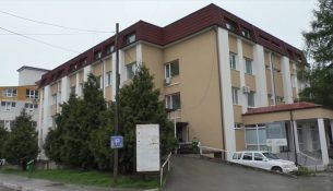 Spitali i Gjakovës: Pacientja që vdiq dje ishte në komë për tre vjet