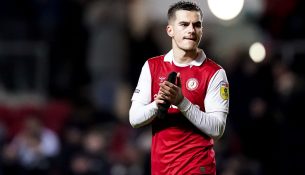 Mehmeti vazhdon ‘shkëlqimin’ në Angli