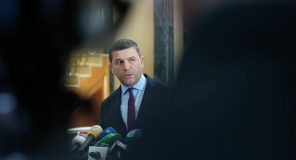 Memli Krasniqi dhe standardi që i mungonte PDK-së