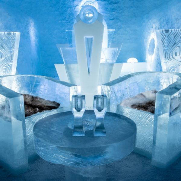 Icehotel – hoteli i parë prej akulli dhe bore