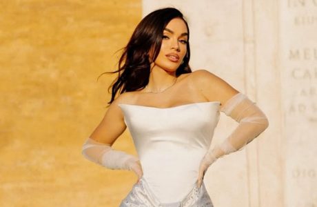 Eleganca e përjetshme e Besës në një tjetër fotografi nga dita e saj magjike