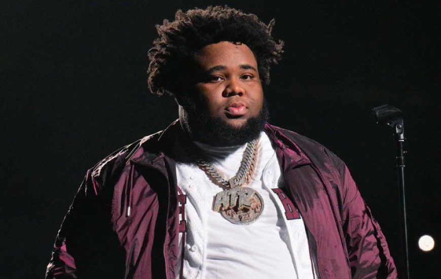 Rod Wave arrestohet për drogë dhe armë në të njëjtën ditë që mori nominimin e parë për Grammy