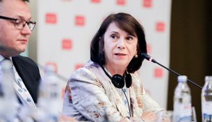 Minxhozi për AP: Ndërhyrjet e kujdesshme frenuan luhatjet e Lekut