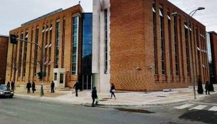 Shpenzimet për personelin në sektorin bankar rriten për të pestin vit radhazi, në nivele rekord