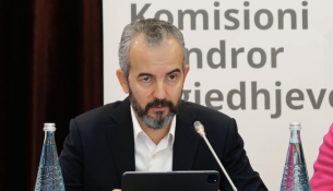 Celibashi kërkon që brenda dhjetorit të miratohet ligj i ri për financimin e partive politike