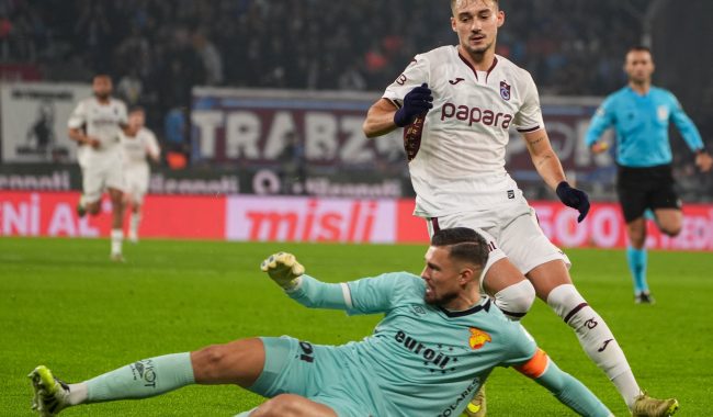 Ernest Muçi i pandalshëm – Dy gola ndaj Goztepe