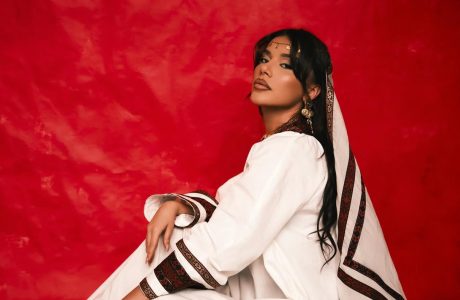 Tayna depërton në Amerikë