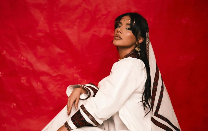 Tayna depërton në Amerikë