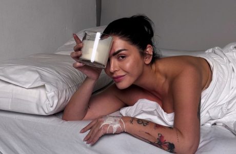 Fifi shpërthen në rrjet: “Nëse s’e përballon presionin, s’je gati të jesh artist”