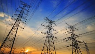 ERE: Klientët e lidhur në 6 kv, në treg të lirë nga 1 janari i ardhshëm