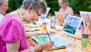 Aktivitetet kreative e mbajnë trurin të ri, zbulon një studim