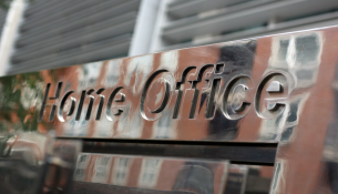 Britania shpall paketën e re për shqiptarët që kthehen