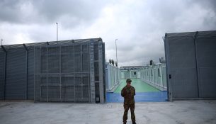 Shqipëria i ‘afrohet’ BE-së me 20 qendra të reja të azilit