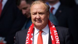 Vdes ish-aksionari i Liverpool