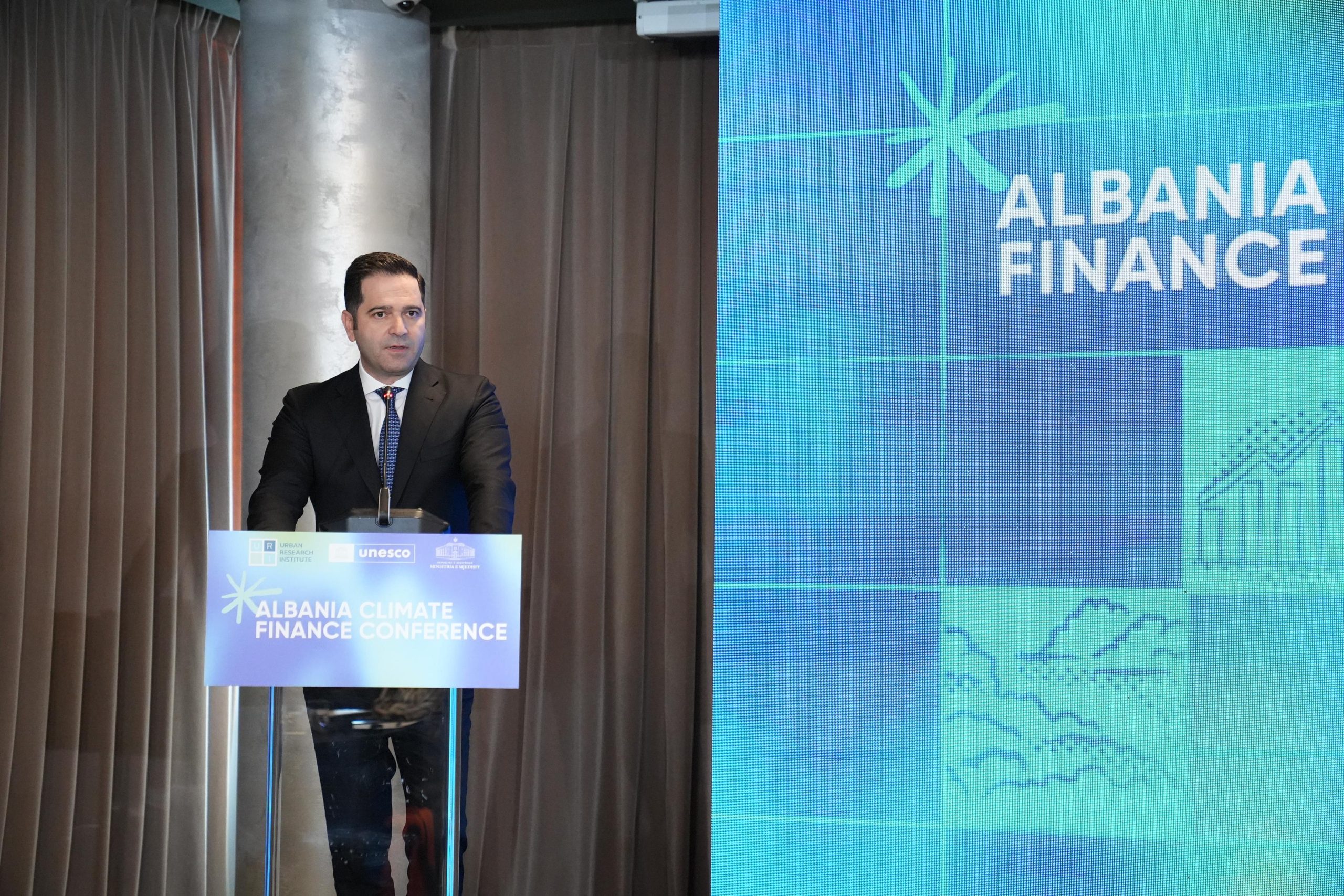 Malaj: Shqipëria forcon qëndrueshmërinë fiskale dhe gatishmërinë për financimin klimatik