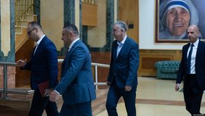 Skenari i përsëritur i LVV-së ndaj Listës Serbe “populist” dhe “i dëmshëm”