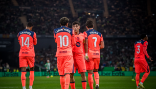 Përmbysje e ‘çmendur’ dhe festival golash në Betis – Barcelona