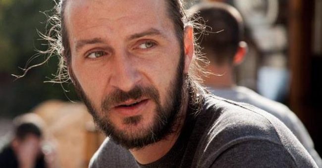 Prishtina pa zhurmë e kaos në botën e Rron Qena