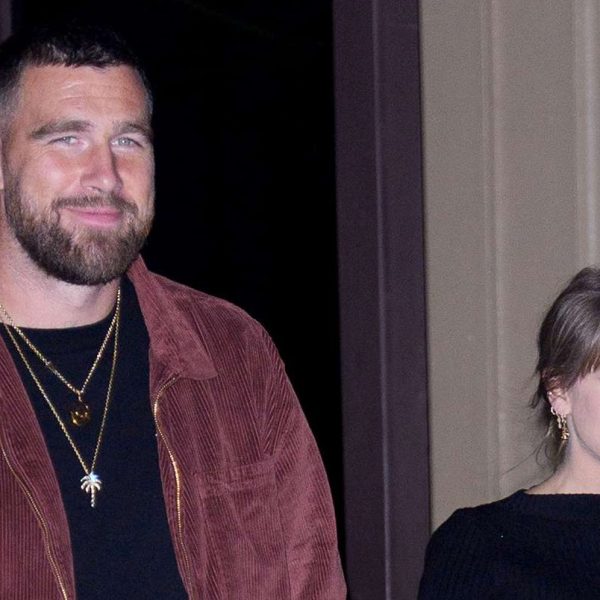 Travis Kelce: “Unë dhe Taylor Swift nuk jemi zënë asnjëherë gjatë 2.5 viteve së bashku”