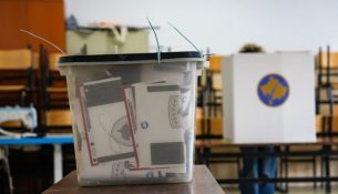 Kandidatët më të votuar deri tani: Kush po udhëheq në LVV, PDK, LDK dhe AAK