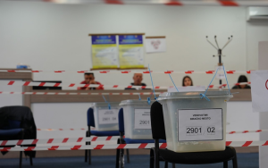 Një muaj paraburgim për 15 të dyshuar për manipulim votash