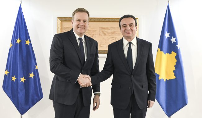 Kurti shpreh gatishmëri për normalizim të plotë të marrëdhënieve me Serbinë