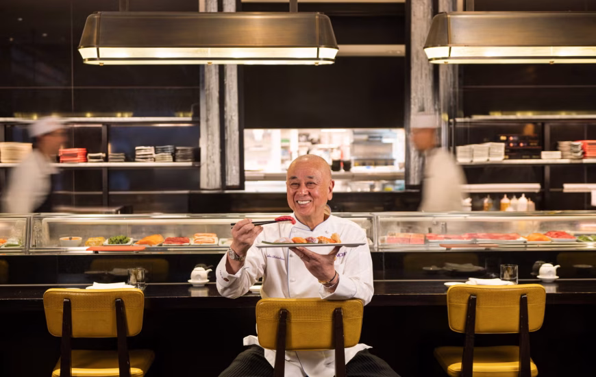Si Nobu Matsuhisa krijoi stilin e tij unik dhe ndikoi kuzhinën botërore?
