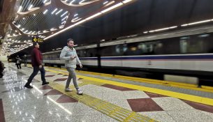 Teherani bëhet gati për luftë, metroja kthehet në strehimore