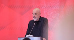 Rama i përgjigjet Fevziut: Pretendimet për ministrat janë të pavërtetuara