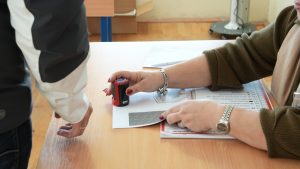 Vazhdon rinumërimi i votave, përfundojnë 216 vendvotime