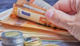 Publikohen në Fletoren Zyrtare 7 ligjet e Paketës Fiskale, përfitojnë mbi 200 mijë biznese debitore