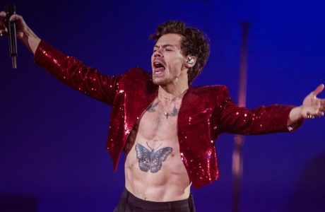 Harry Styles ndan suksesin e tij: 100 bileta falas për nxënësit