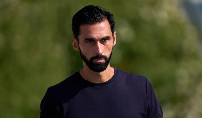 Alonso zëvendësohet nga Arbeloa