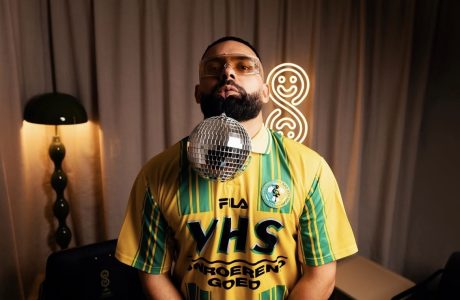 Fis Juniku rikthehet me sezonin e gjashtë të “Shok Podcast”