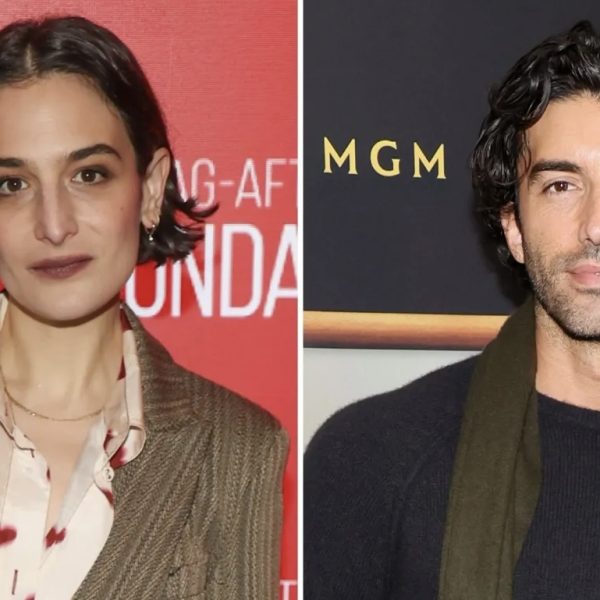 Jenny Slate shpërthen ndaj Justin Baldonit në mesazhe private: “Një klloun dhe narcisist intensiv”