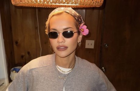 Rita Ora prek rrjetin me një dedikim emocional për gjyshen