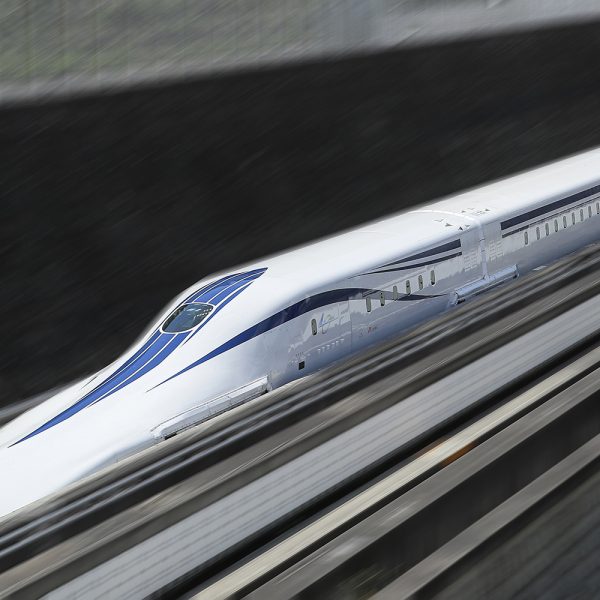 Japonia po ndërton trenin më të shpejtë në botë