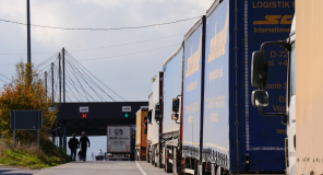 Kosova ende pa skanerë: Mallrat serbe kontrollohen me metoda të vjetra