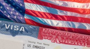 Pezullimi i vizave të emigracionit dhe shifrat e dyshimta: Pse Shqipëria u përfshi në listën e Trump?