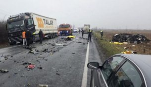 Vdesin shtatë tifozë grek në aksident trafiku