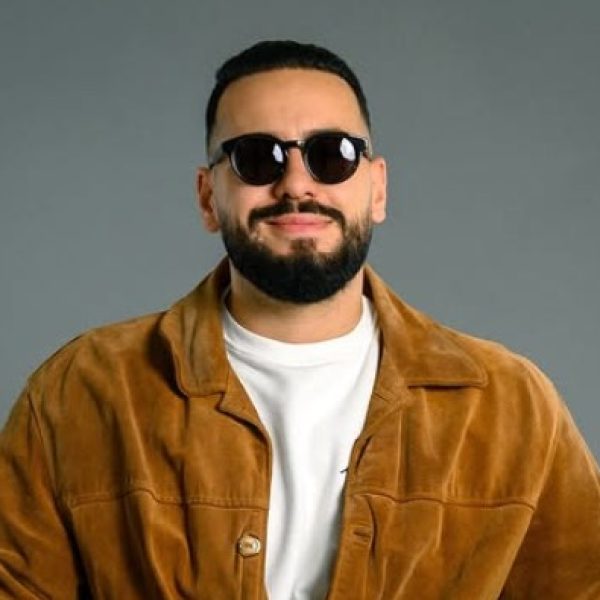 “Më mungon kush isha” – Capital T ndez rrjetin me një mesazh të koduar