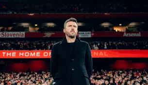 Legjenda e United ‘godet’ Carrick