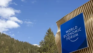 Liderët e Kosovës udhëzohen të gjejnë në Davos investitorë për energjinë