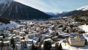 Konfliktet ekonomike janë rreziku më i madh në botë, sugjeron një anketë e WEF