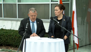 Danimarka paralajmëron për ‘mosmarrëveshje themelore’ pas bisedimeve për Groenlandën