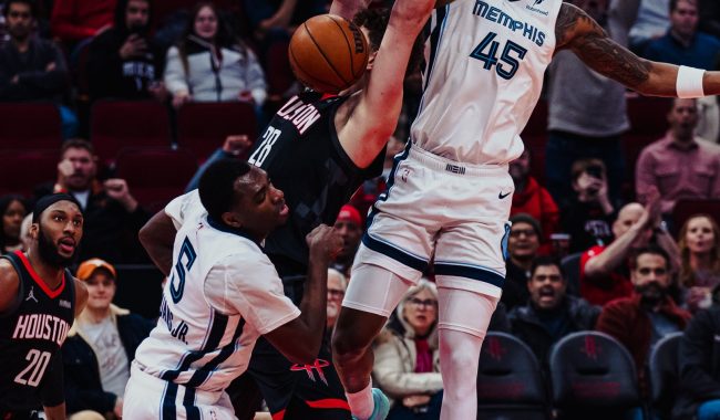 Shpërthimi i Rockets ndaj Grizzlies