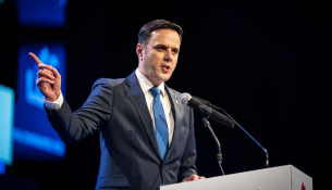 Abdixhiku thotë se “s’ka frikë” nga gara për kryetarllëk brenda LDK-së