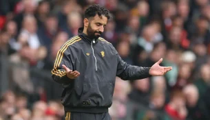 Man United: 150 milionë euro shkarkime pas ‘epokës Ferguson’